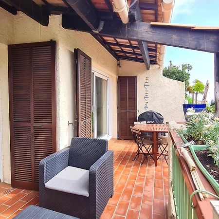 Bel Appartement Renove, Avec Terrasse Et Piscine La Croix-Valmer Εξωτερικό φωτογραφία
