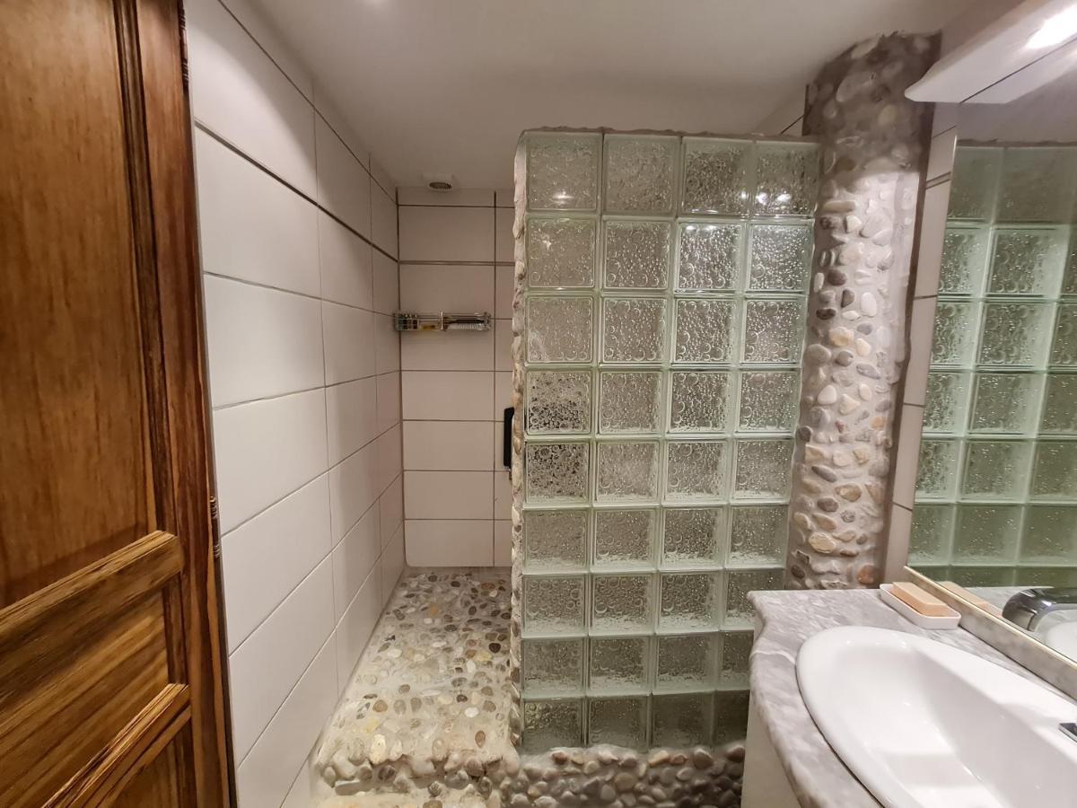 Bel Appartement Renove, Avec Terrasse Et Piscine La Croix-Valmer Εξωτερικό φωτογραφία