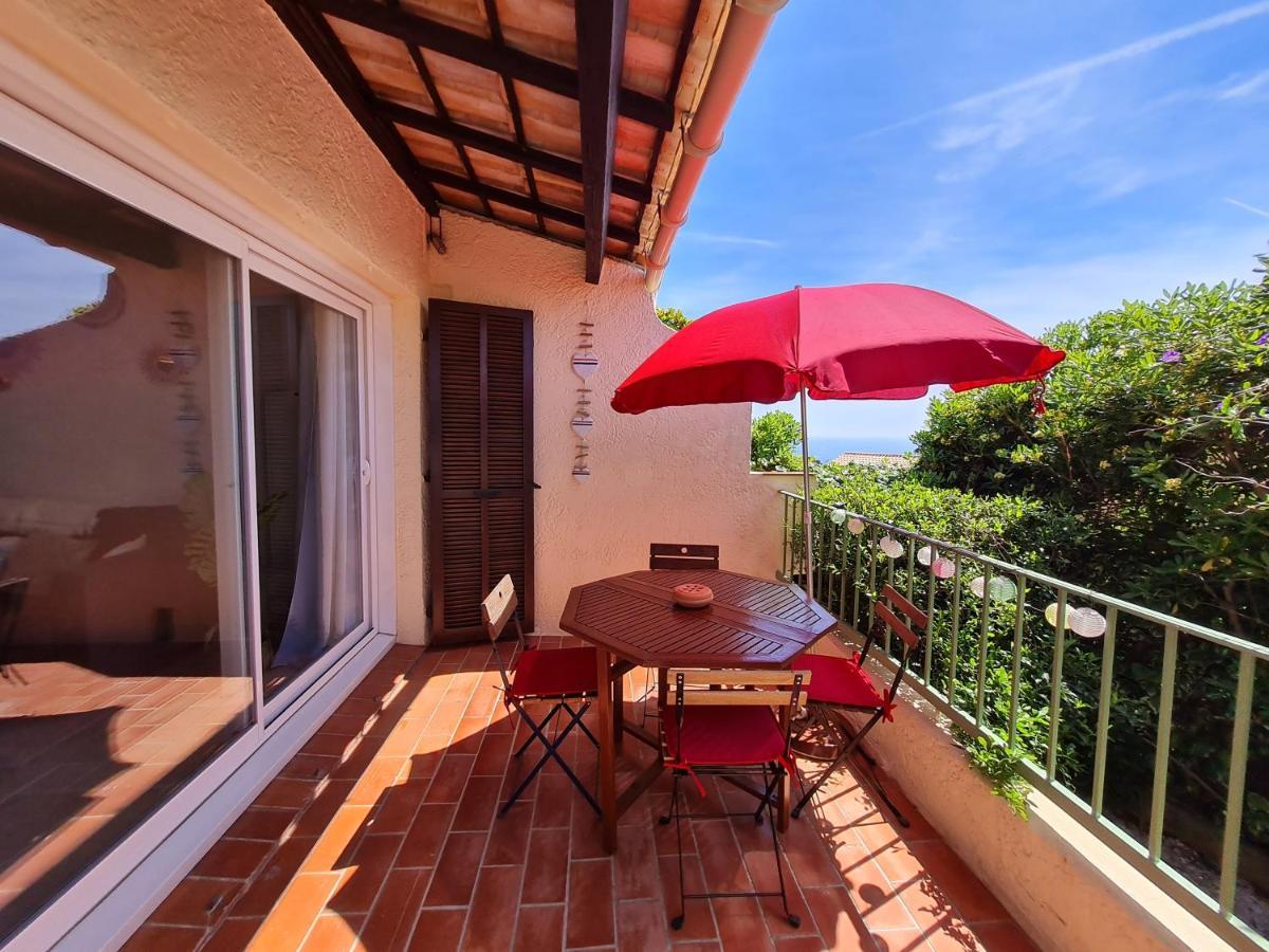 Bel Appartement Renove, Avec Terrasse Et Piscine La Croix-Valmer Εξωτερικό φωτογραφία